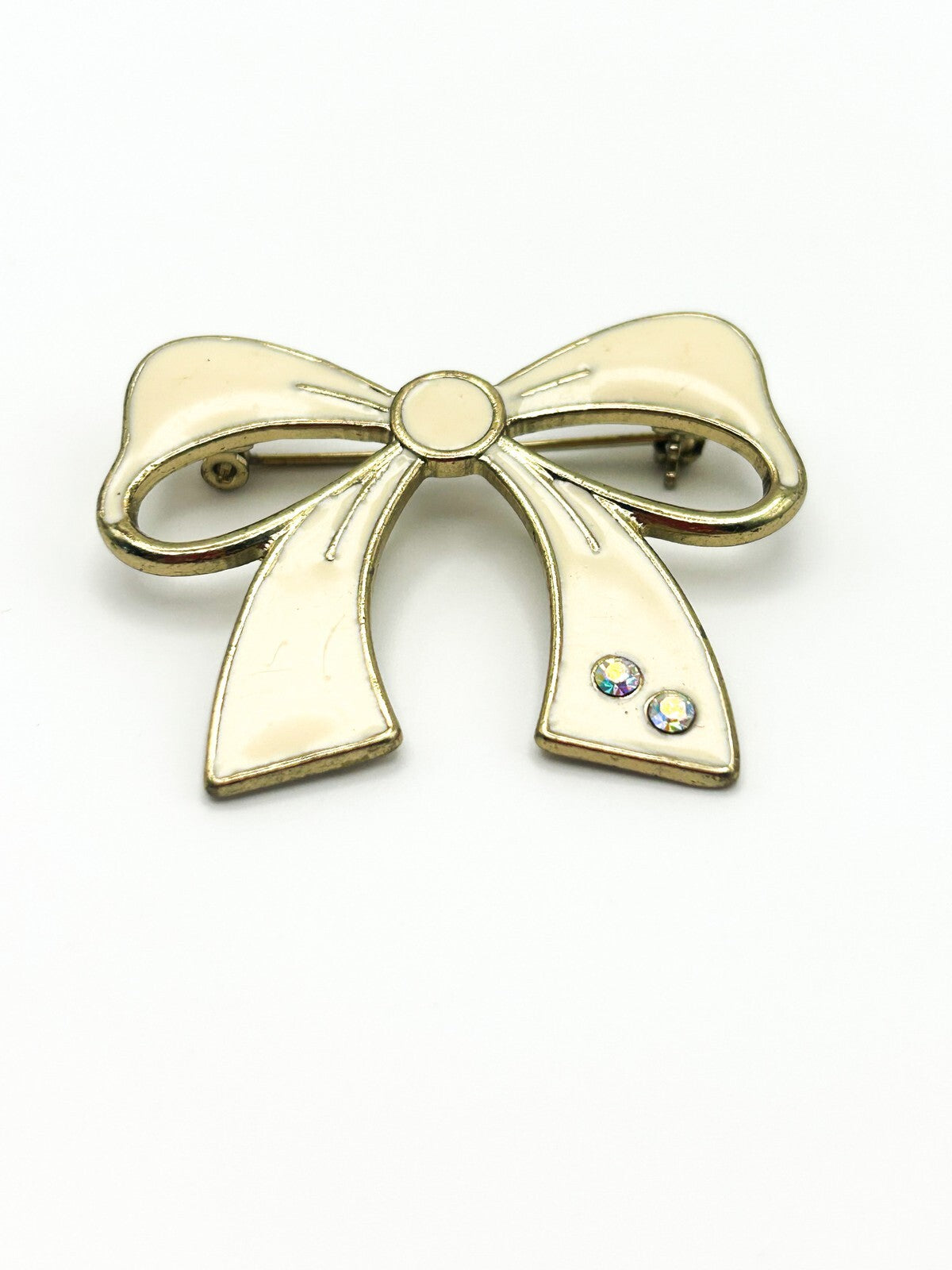 Vintage 1980s Gold Tone & Cream Enamel Bow Brooch