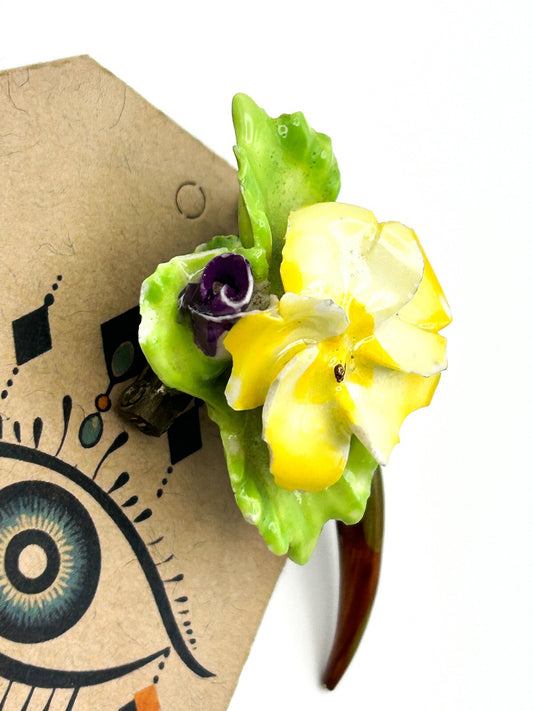 Vintage SylvaC China Flower Brooch Yellow Green Floral Pansy Ceramic Pin 6cm