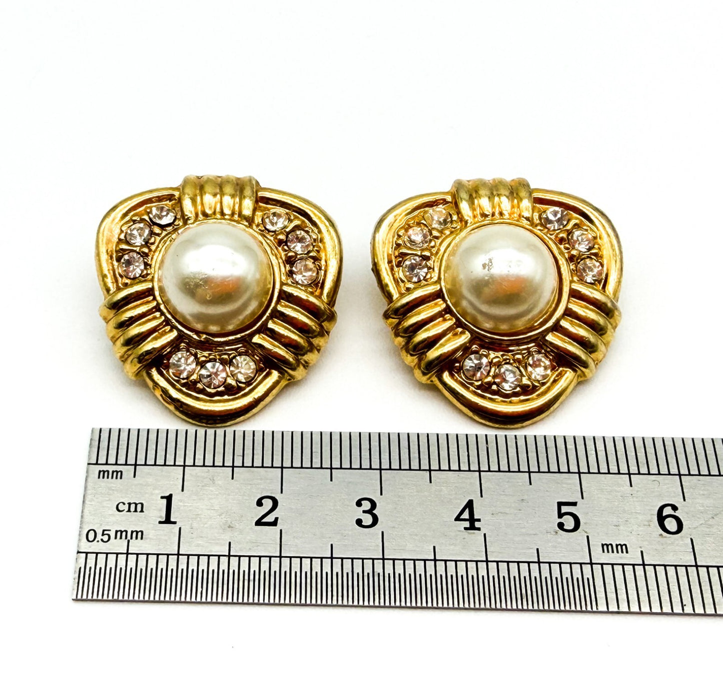 Vintage Gold Tone Faux Pearl Rhinestone Clip On Earrings Statement 1980s Retro