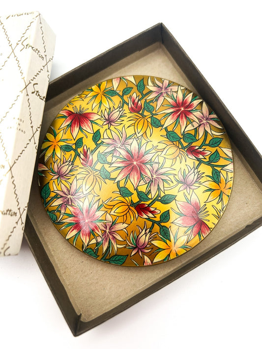 Stratton “Vogue” Floral Enamel Powder Compact Made in England with Original Box