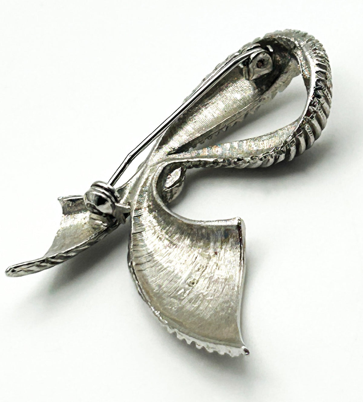 Vintage Silver Ribbon Bow Brooch Mid Century Modern Sweeping Textured Pin Retro