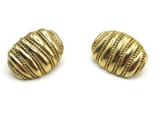 Vintage Ribbed Gold Tone Oval Clip-On Earrings