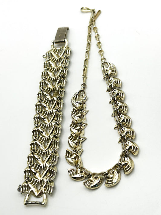 Vintage Coro / Jewelcraft Leaf-Design Necklace & Bracelet Set