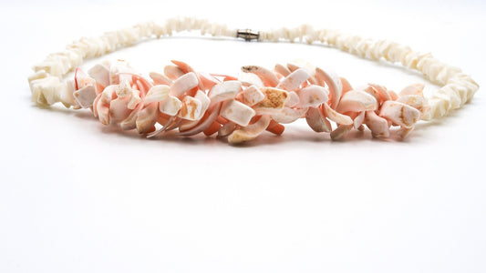 Vintage Shell Twist Necklace – Peach & White Sea Shell Chips