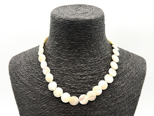 Vintage Mother of Pearl Disc Necklace Genuine Shell Choker 15.5”