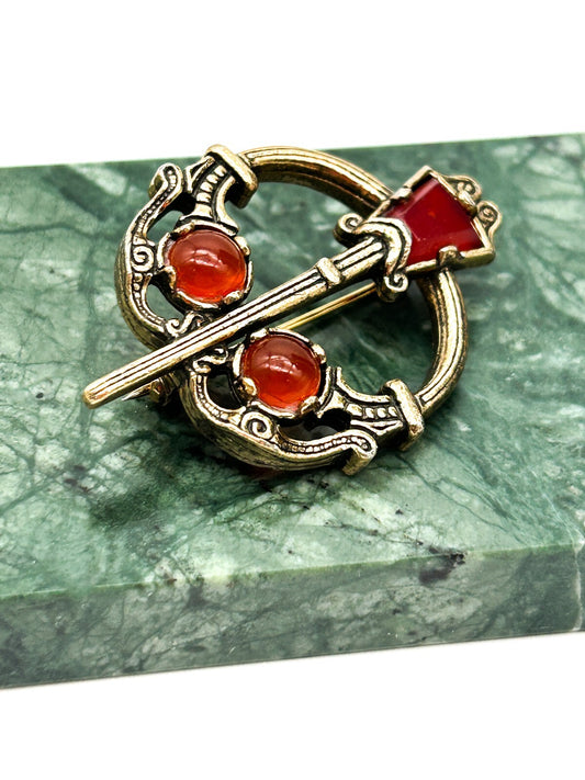 Vintage Celtic Penannular Brooch Faux Carnelian Glass Gold Tone Scarf Pin