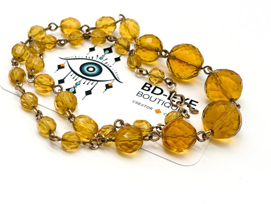 Vintage Graduated Amber Yellow Glass Bead Necklace Faceted Gold Tone 19”