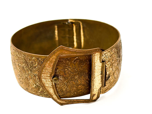 Vintage Ornate Gold Tone Buckle Bangle Embossed Floral Bracelet