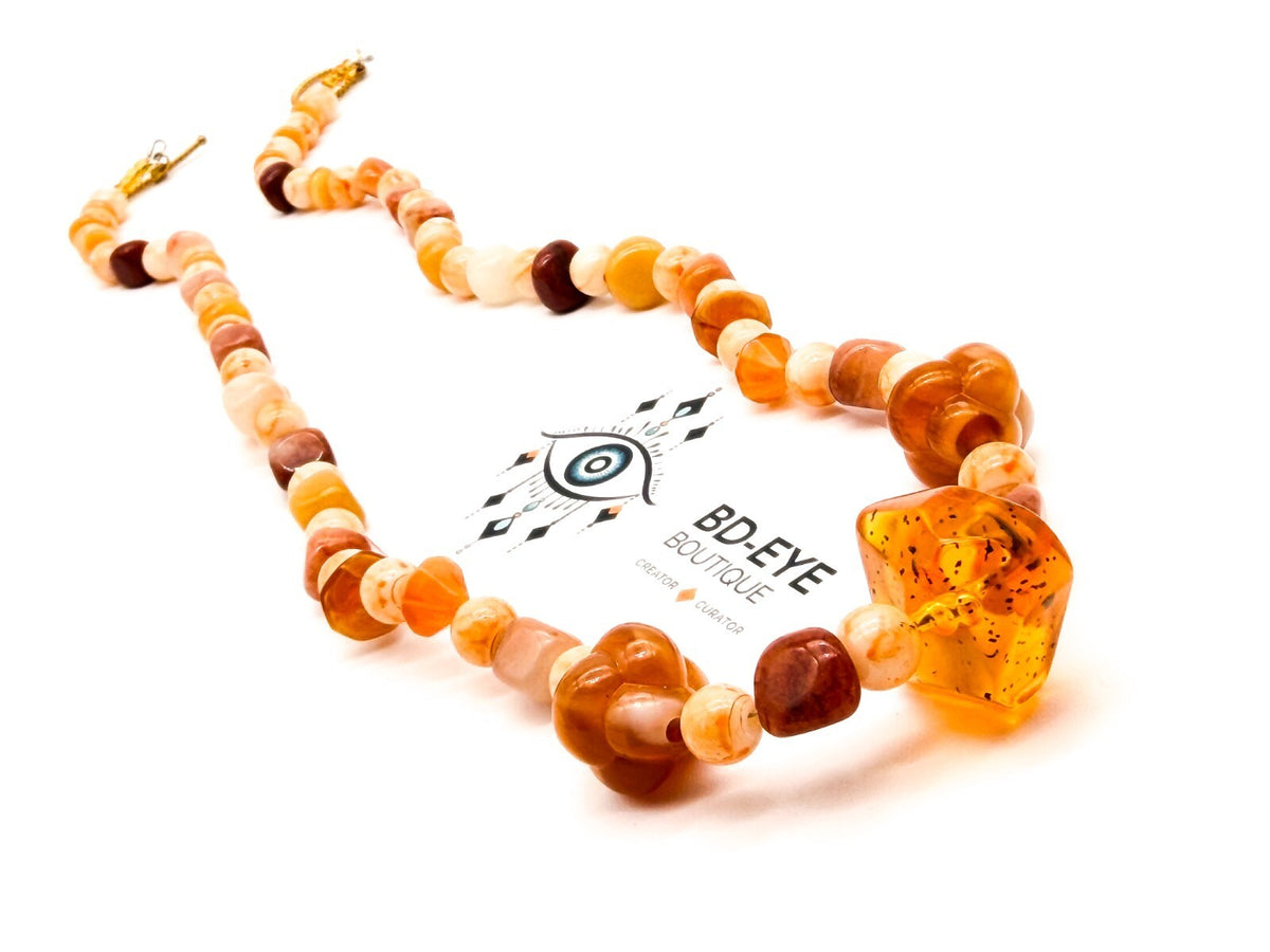 Agate & Faux & Amber Acrylic Beaded Necklace Gold Tone Toggle 25.5”