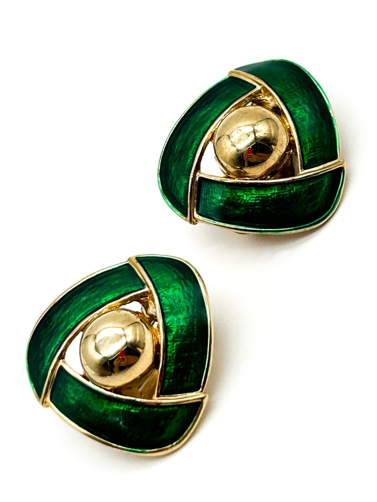 Vintage Gold Tone Green Enamel Knot Clip On Earrings – Late 80s / Early 90s