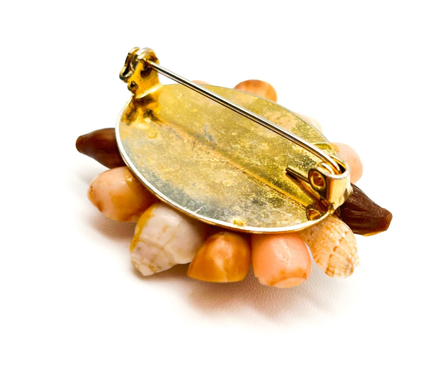 Vintage Shell Flower Brooch in Peach & Cream Tones Beach Natural Floral