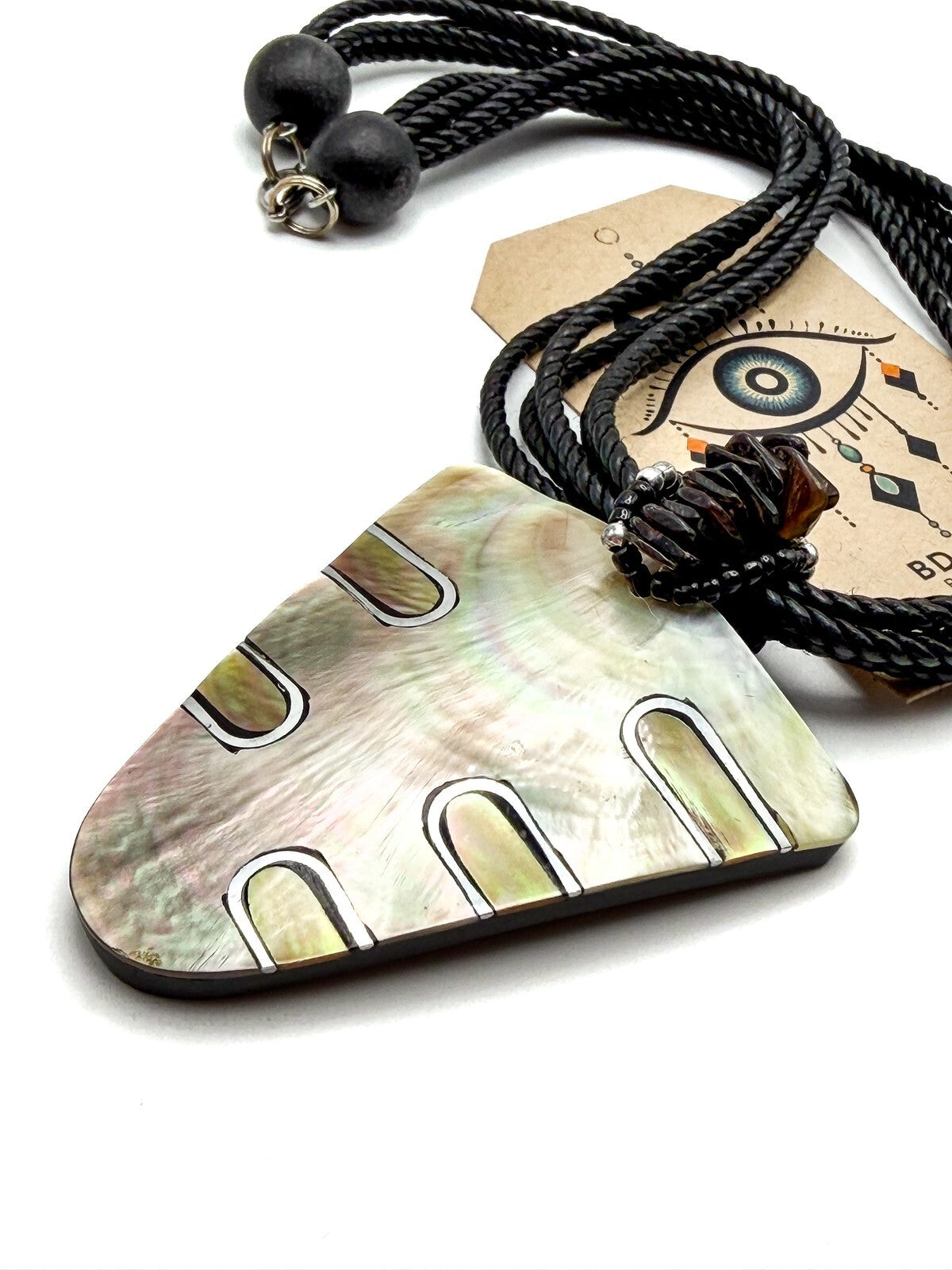 Mother of Pearl / Abelone & Acrylic Arrowhead Pendant Necklace on 5 Strand - 90s