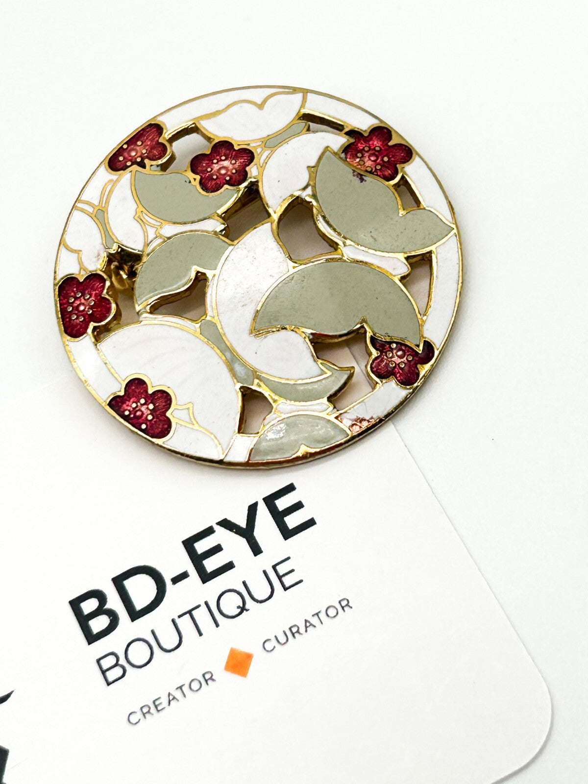 Vintage Cloisonné Enamel Floral Brooch Red White Gold Tone Disc Pin