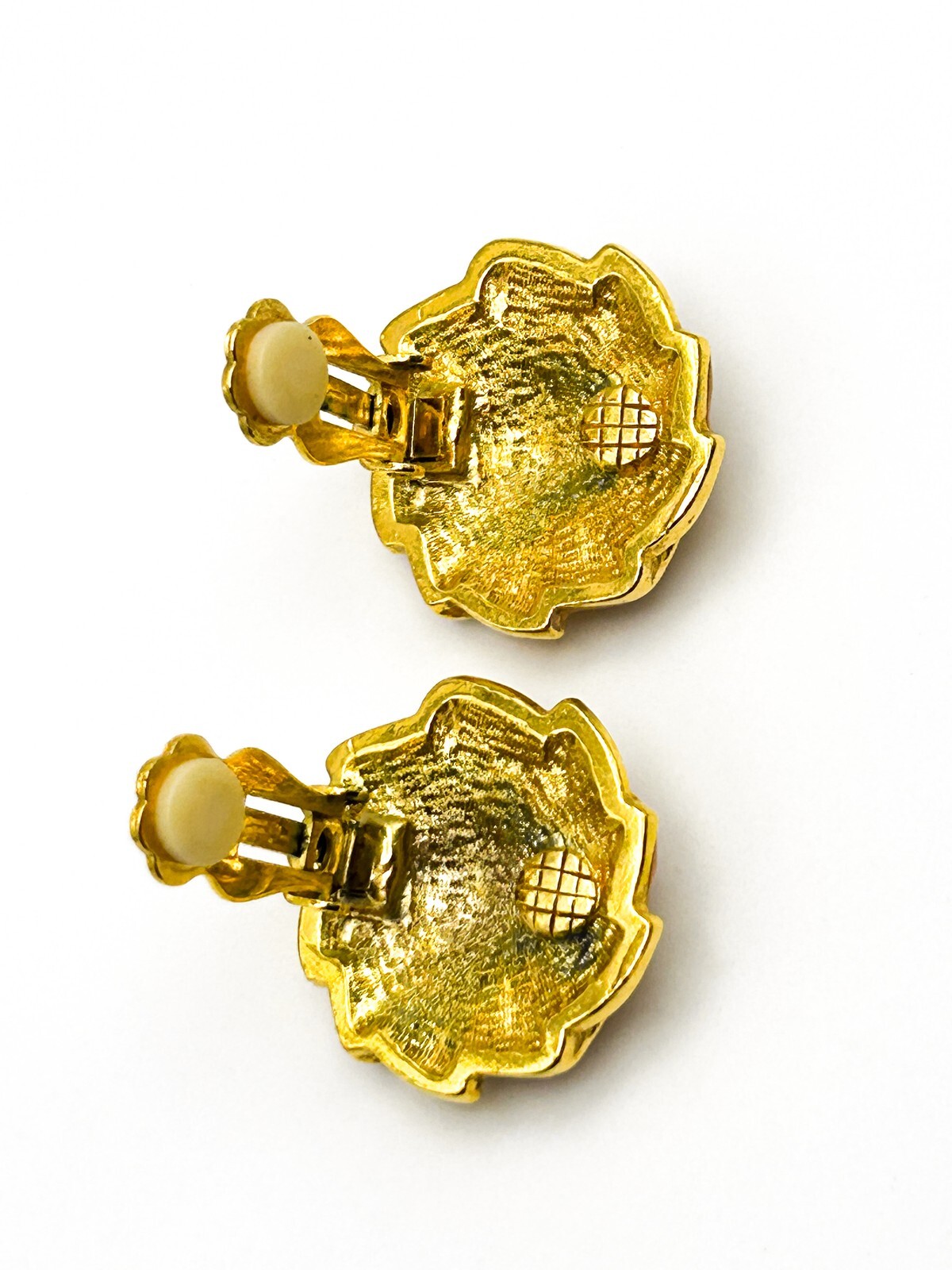 Vintage Peach Enamel Flower Clip On Earrings Faux Pearl Gold Tone Statement