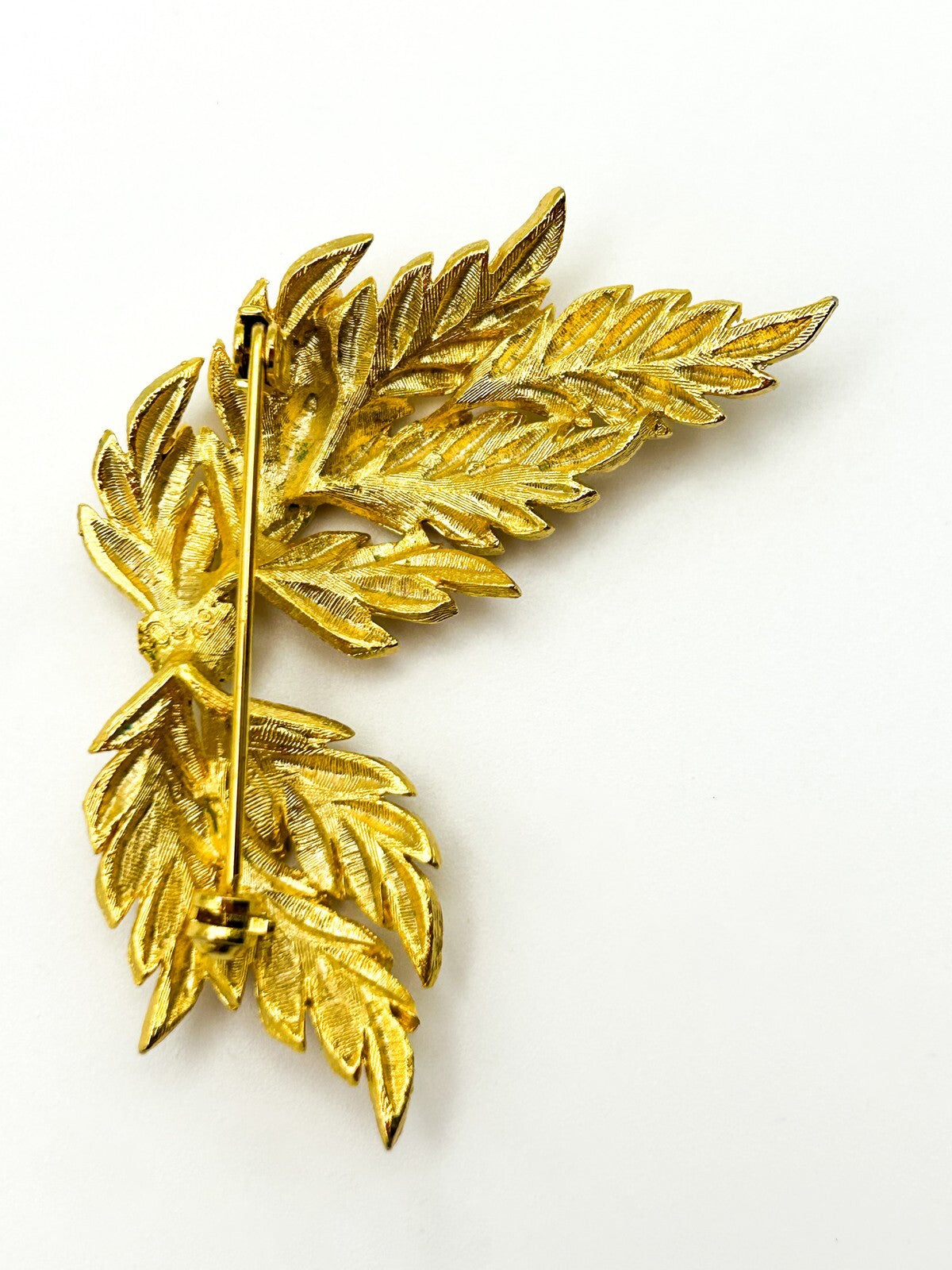 Vintage (60s) Signed Sphinx Gold Tone Wheat Sheaf Bow Brooch