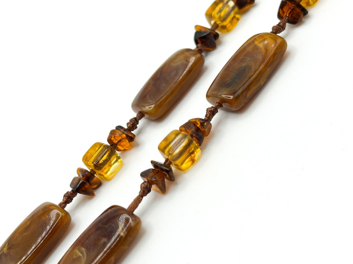 Vintage Toffee Swirl Long Bead Necklace – 46in / 51g