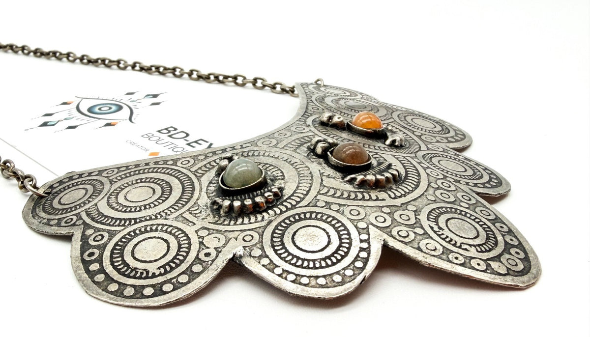Silver Tone Ornate Ethnic Style Bib Necklace with Semi-Precious Agate Cabochons