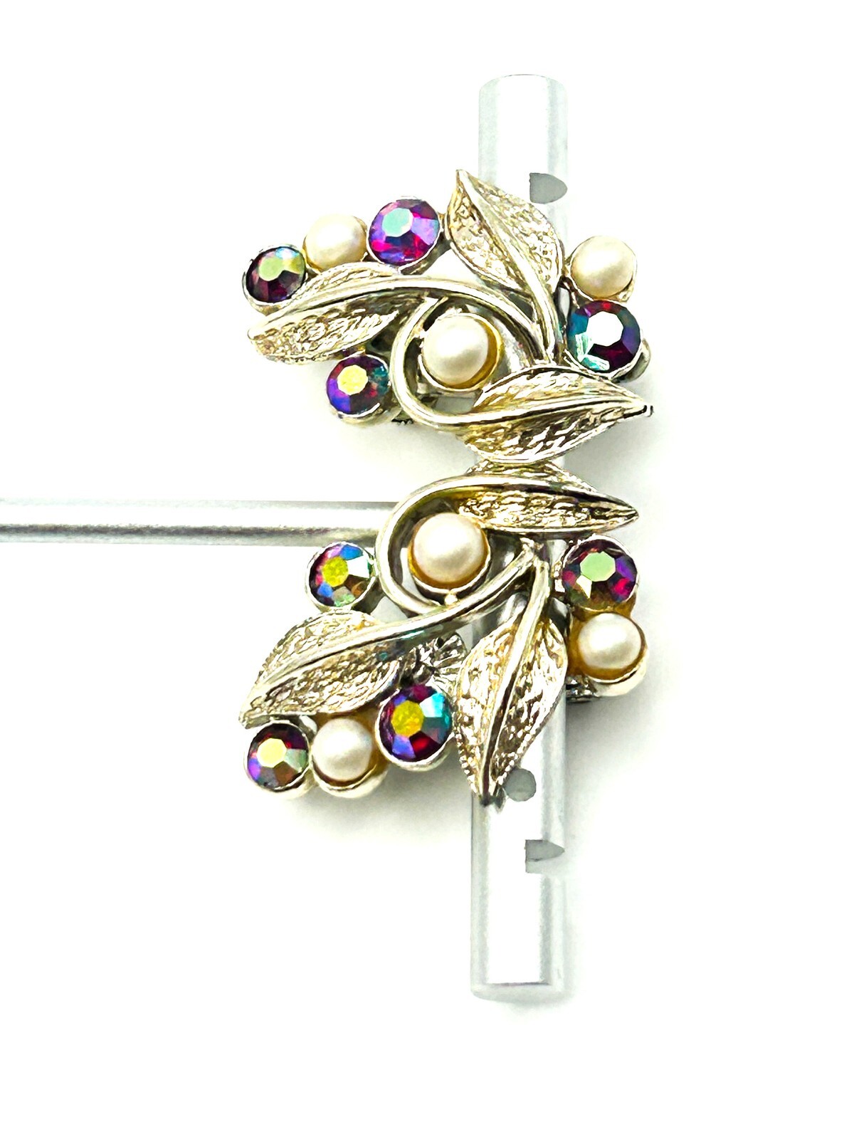 Vintage Jewelcraft AB and faux pearl leaf design earrings