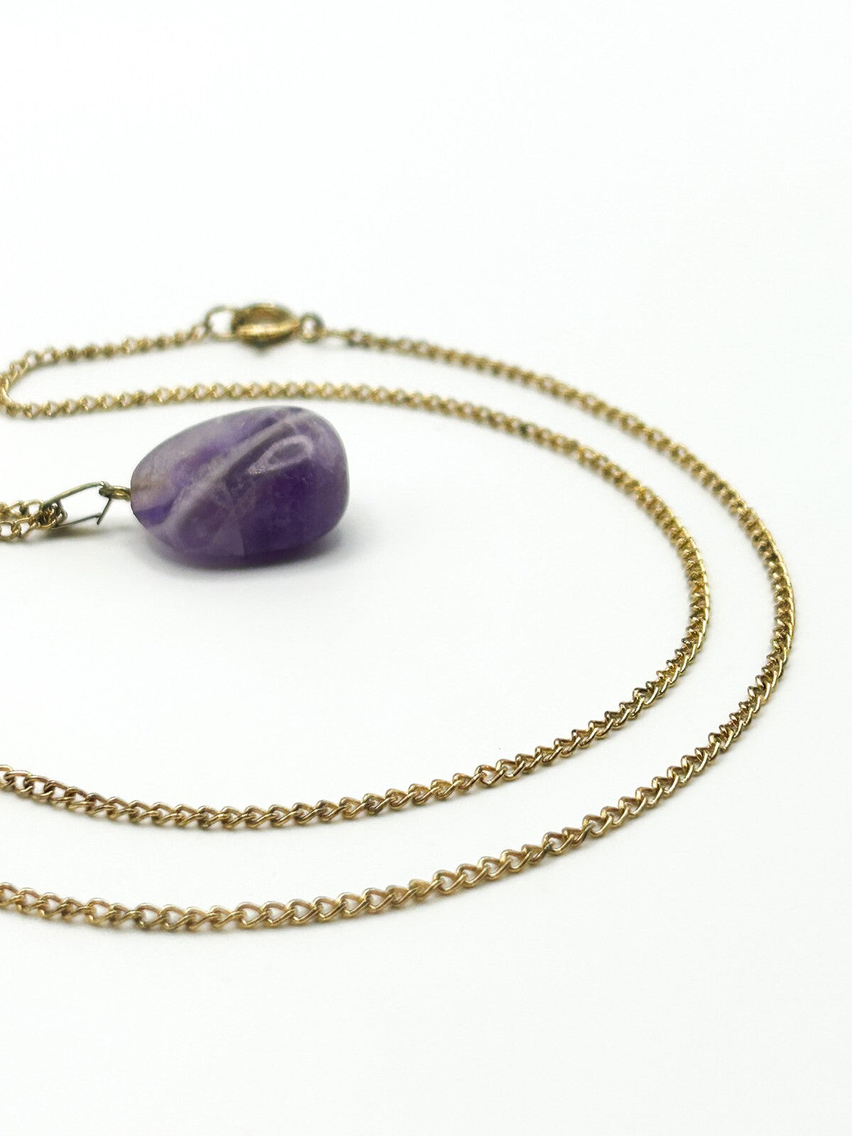 Vintage Gold Tone Chain Necklace with Tumbled Amethyst Pendant - VTG Purple Gem