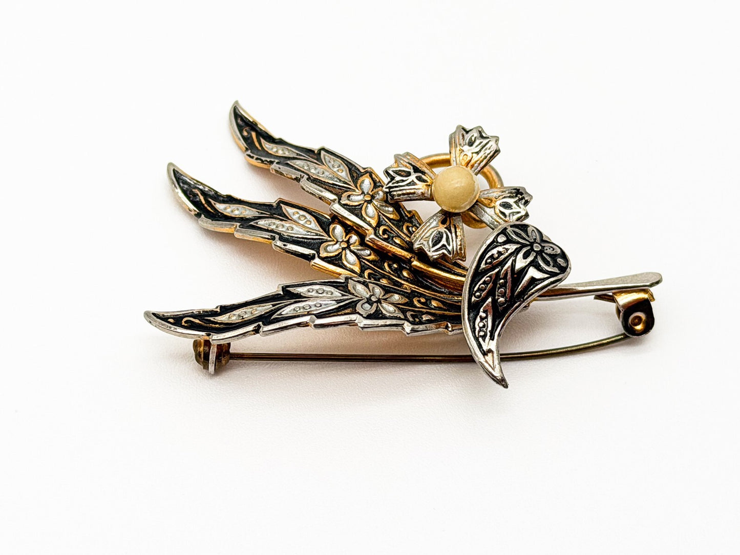 Toledo Damascene Leaf Brooch Gold Inlay Floral Vintage Spanish Pin 5.5cm