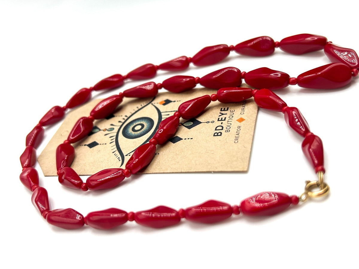 Vintage Red Glass Beaded Necklace