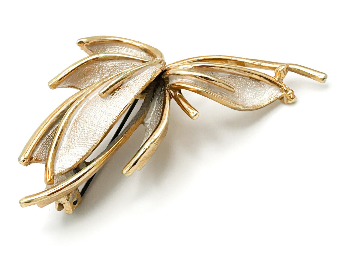 Signed Rare HOLLYWOOD Flower Leaf Petal Brooch Vintage