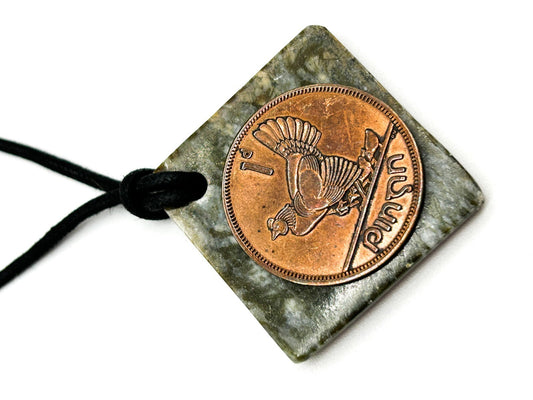 Vintage Irish Pingin Penny Coin Connemara Marble Pendant Necklace Hen Chicks