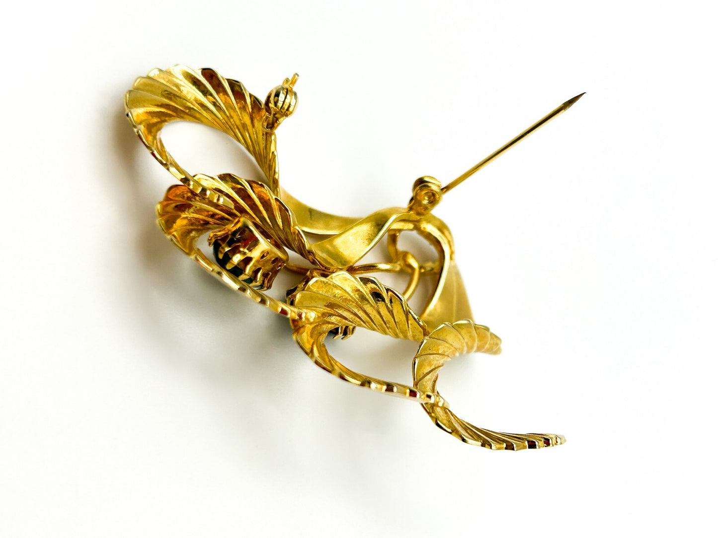 Vintage Art Nouveau Style Gold Tone Abstract Ribbon Brooch Green Rhinestones