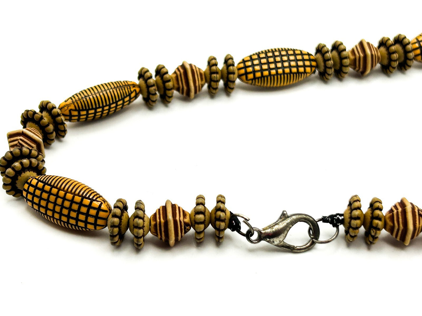 Recycled Plastic ‘Tortoise Home’ Beaded Necklace – Ghana Artisan