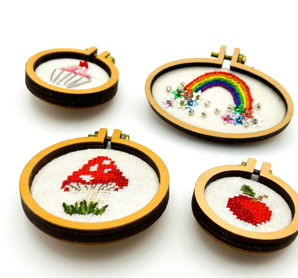 Signed Artisan Needles & Sparkles Handmade Embroidered Brooch Bundle (Set of 4)
