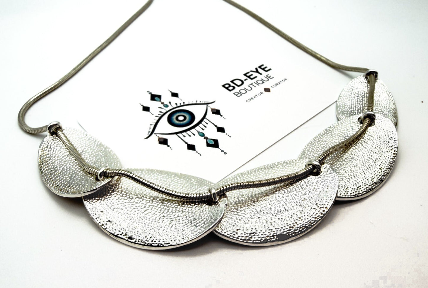 Minimalist Silver Disc Necklace Brushed Metal Overlapping Design 20”