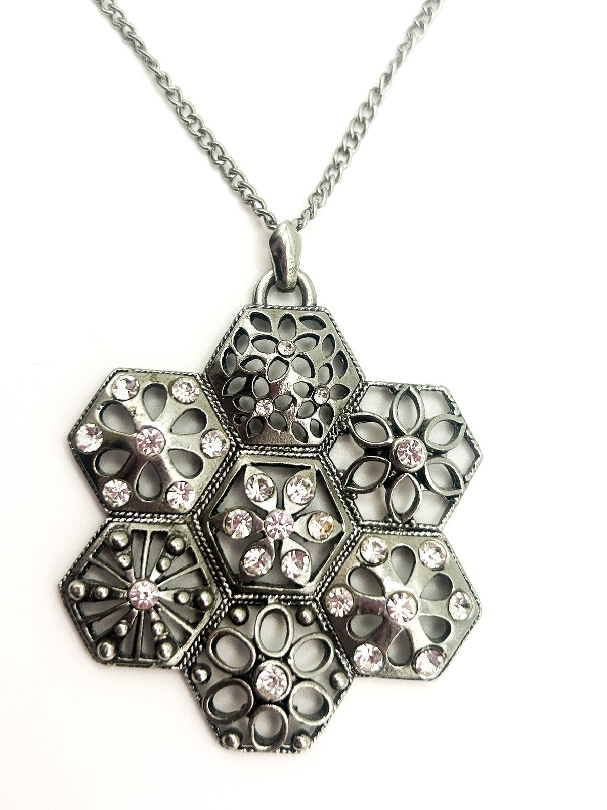 Vintage Silver Tone Hexagonal Floral Filigree Pendant Necklace