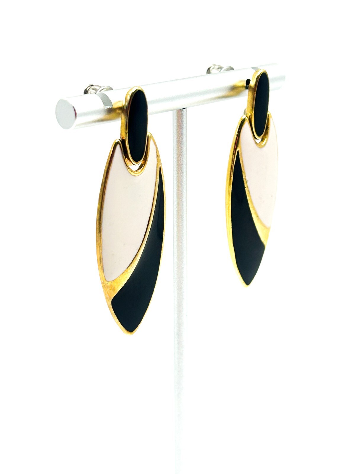 Vintage 1980s Gold Tone Black & White Enamel Marquise Articulated Drop Earrings