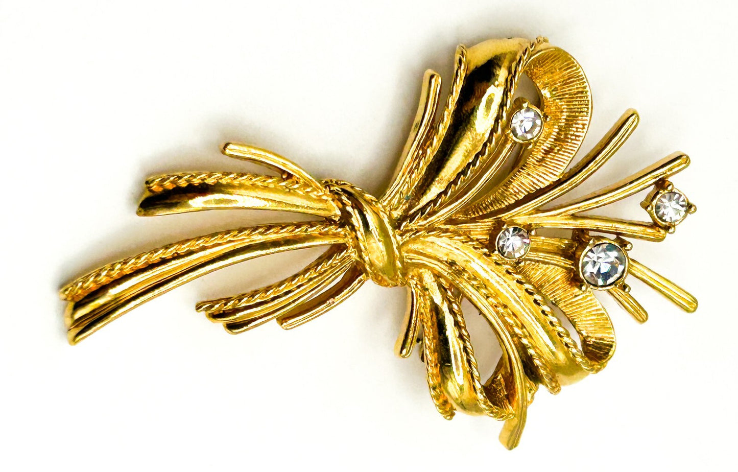 Vintage Gold Tone Ribbon Bow & Bouquet Rhinestone Brooch – 7cm