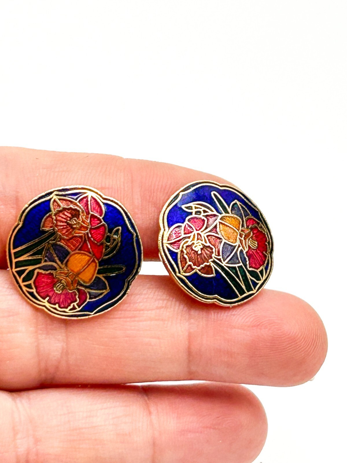 Vintage Cloisonné Floral Clip On Earrings – Blue Enamel Round Studs Red Flower