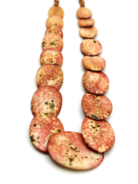 Red, Cream Olive/Brown Mottled Natural Overlapping Oval Disc Beaded Necklace