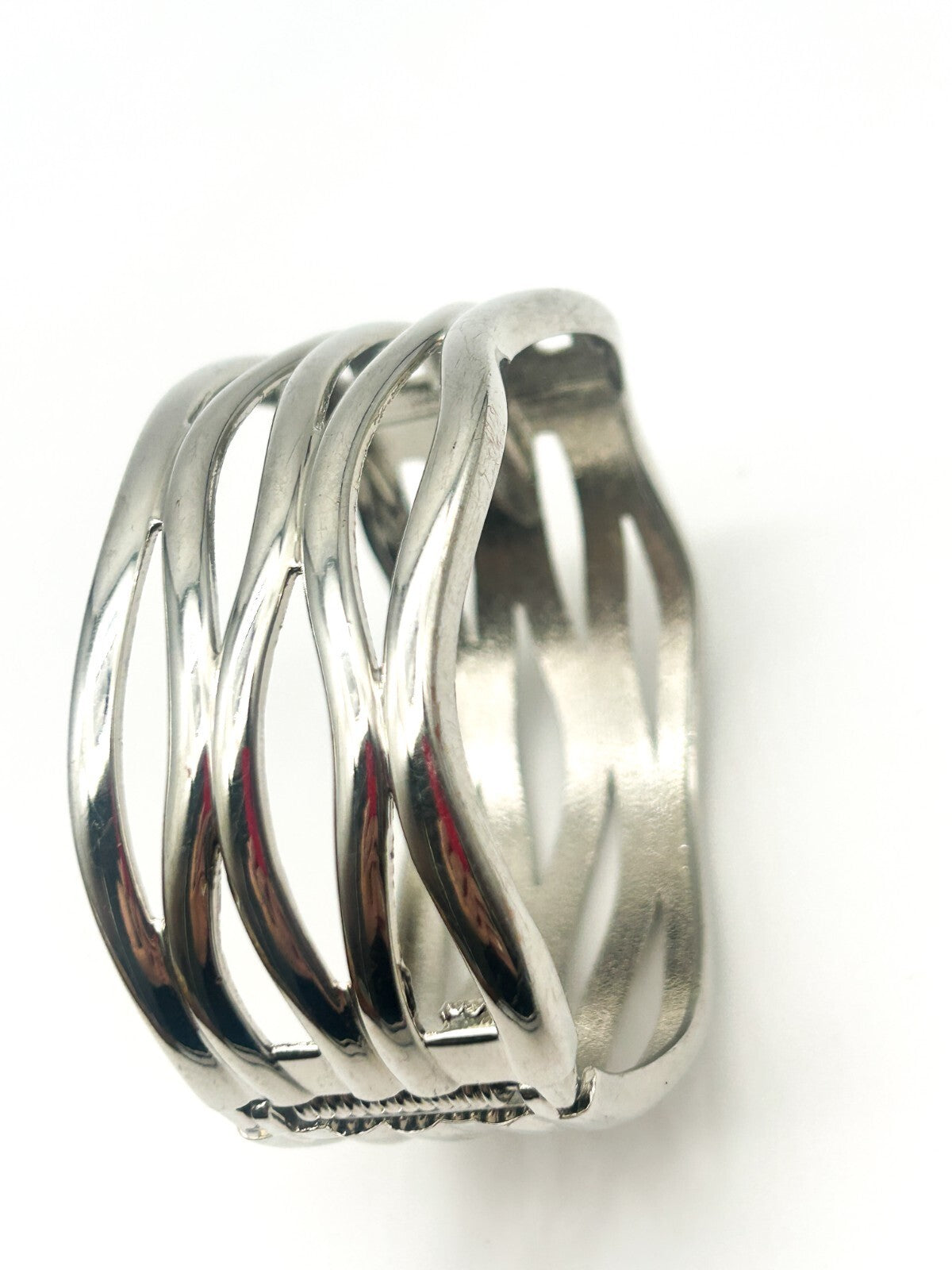 Modern Bangle Bundle Silver Tone Hinged Wavy Bangle Gold Tone Geometric Cuff
