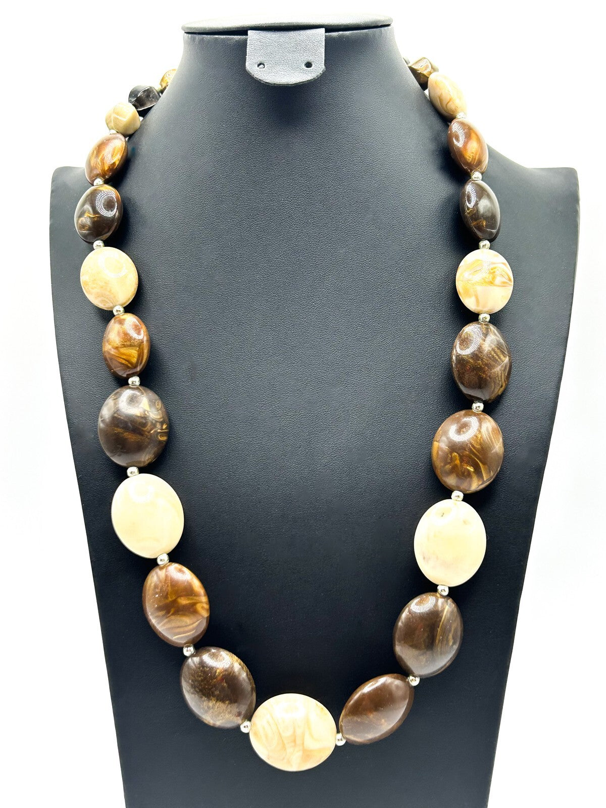 Vintage Brown Marbled Acrylic Bead Necklace Cream Caramel Chunky 70s Style 26.5”