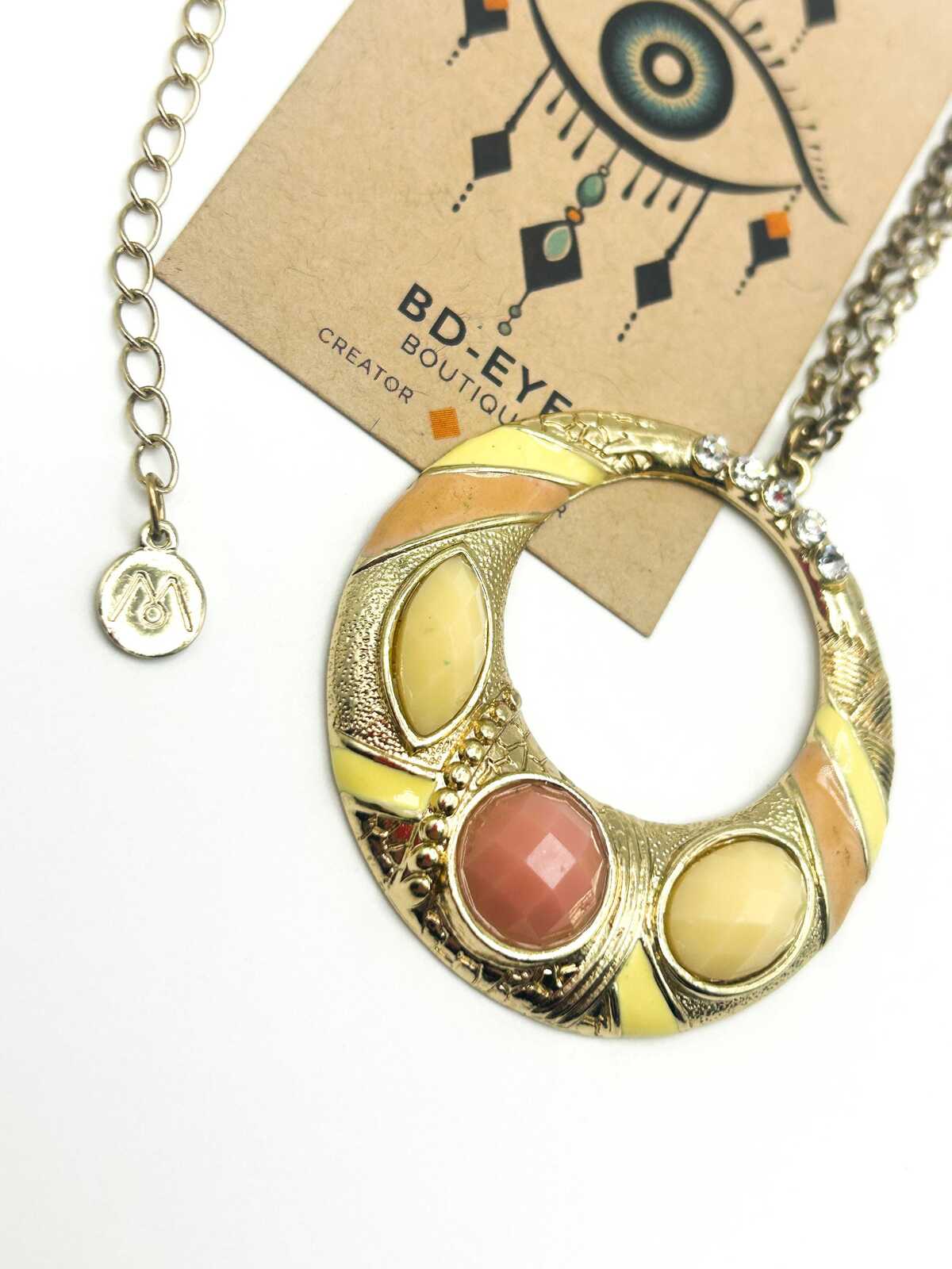Vintage Gold Tone Hoop Pendant Necklace with Pink & Cream Cabochons – Statement