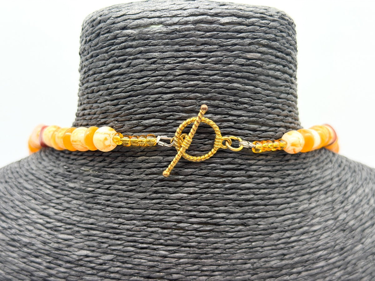 Agate & Faux & Amber Acrylic Beaded Necklace Gold Tone Toggle 25.5”