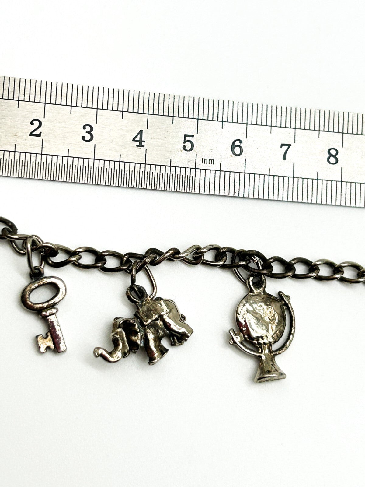 Travel Charm Bracelet Silver Tone Souvenir Holiday Theme 7” Boat Train Globe Key