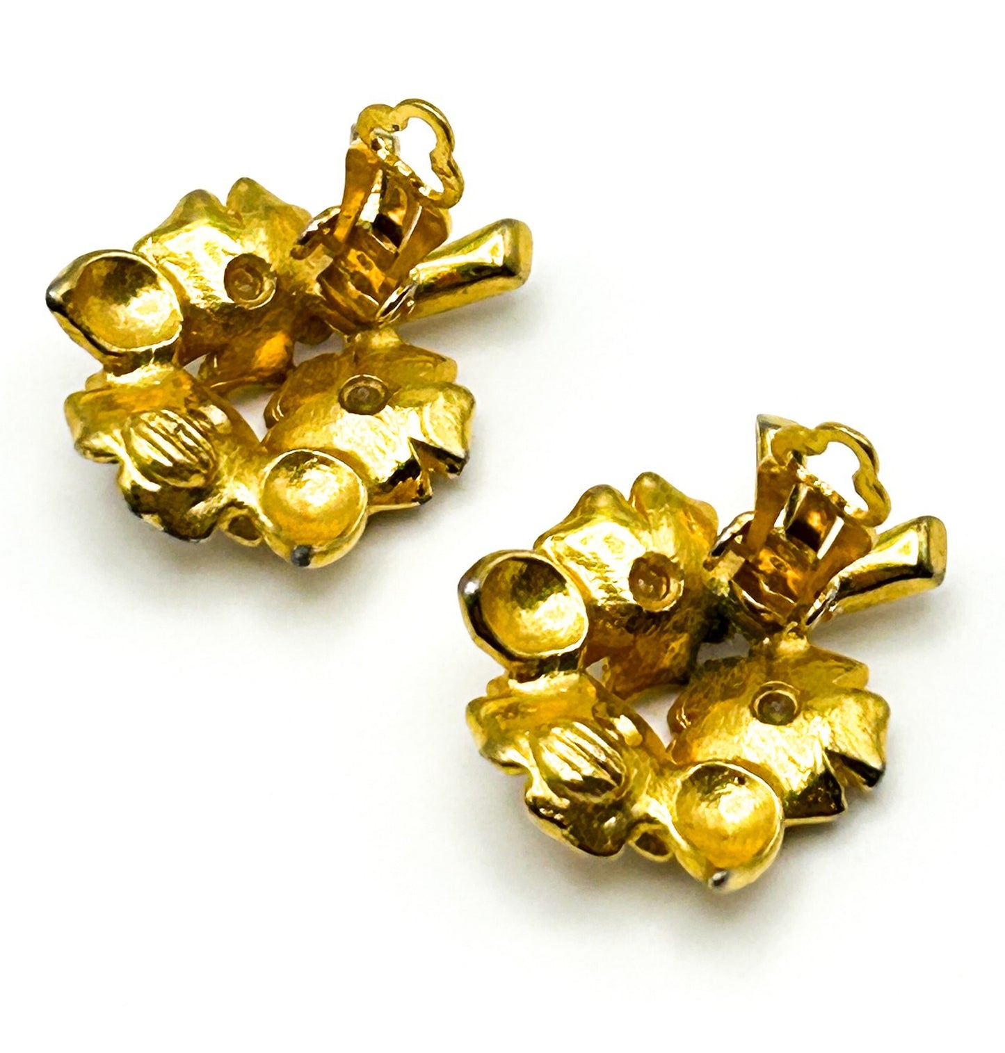 Vintage Gold Tone Floral Clip On Earrings Faux Pearl Rhinestone Bouquet Retro