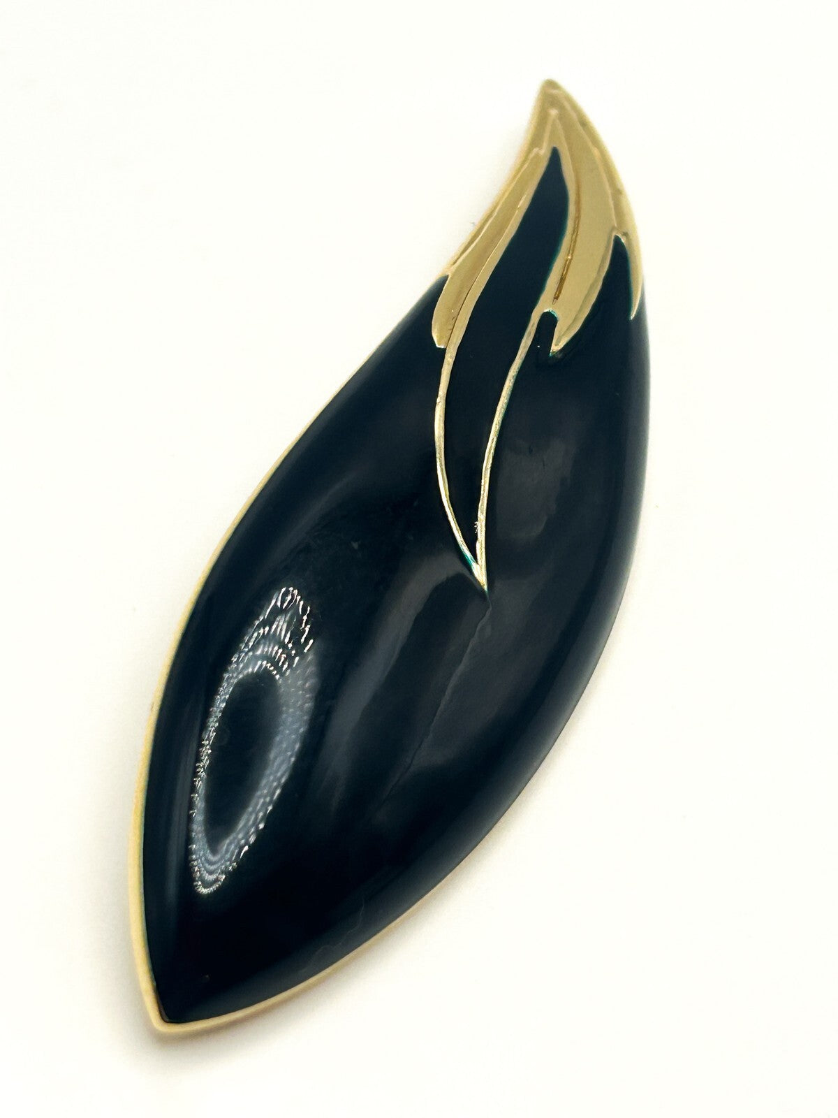 Black Enamel Gold Tone Abstract Brooch with Sweeping Lines 80s - Pin Retro