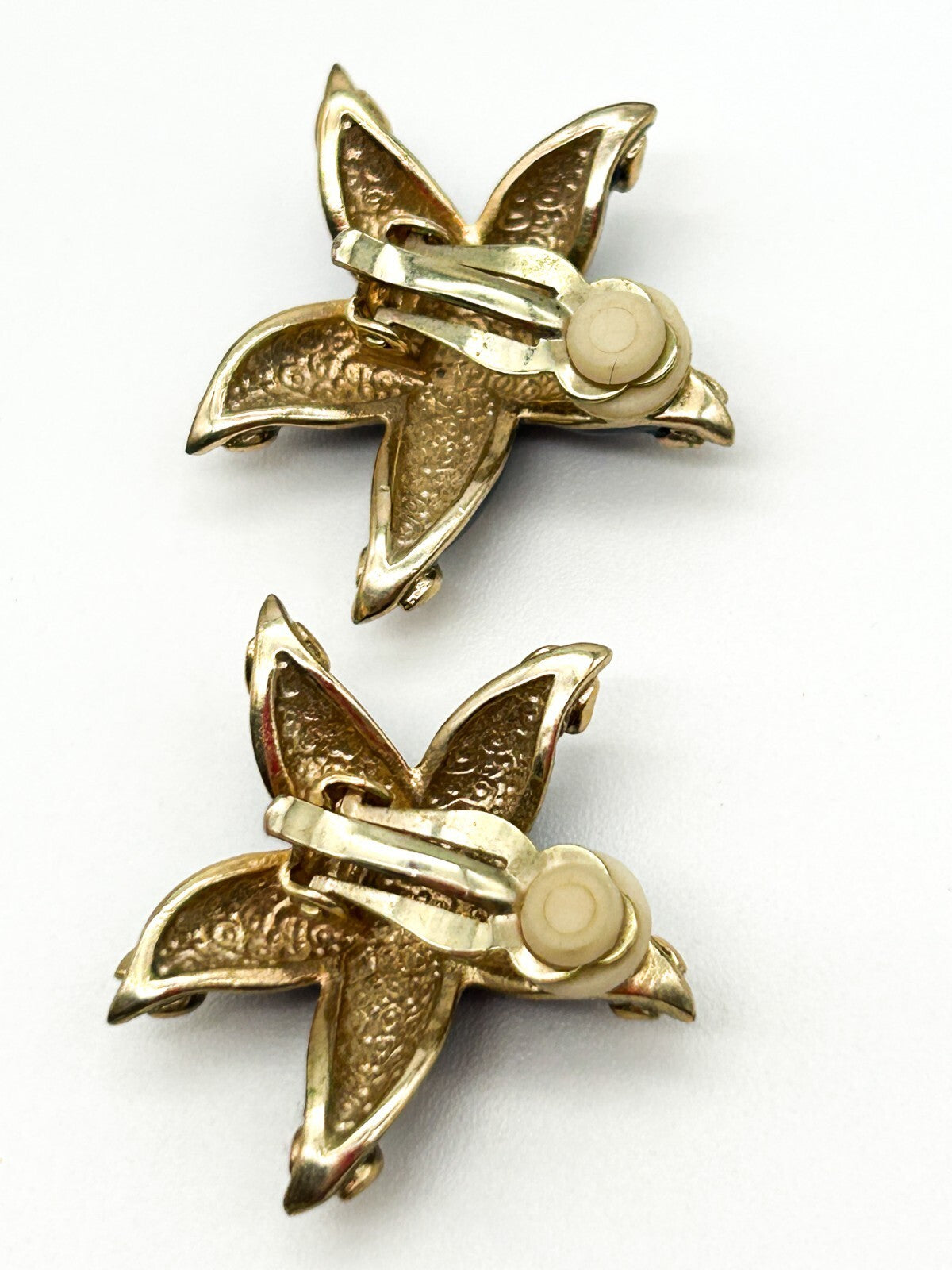 Vintage Gold Tone Cobalt Blue Enamel Starfish Earrings Clip On Retro Coastal