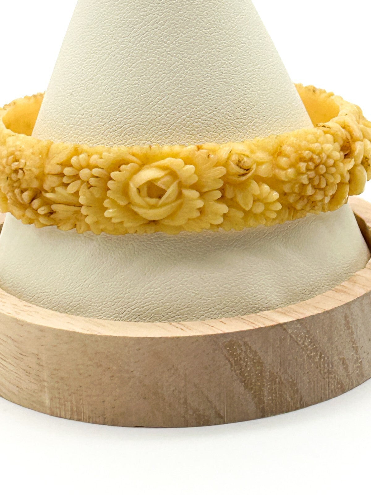 Vintage Hand-Carved Flower Celluloid Floral Bangle