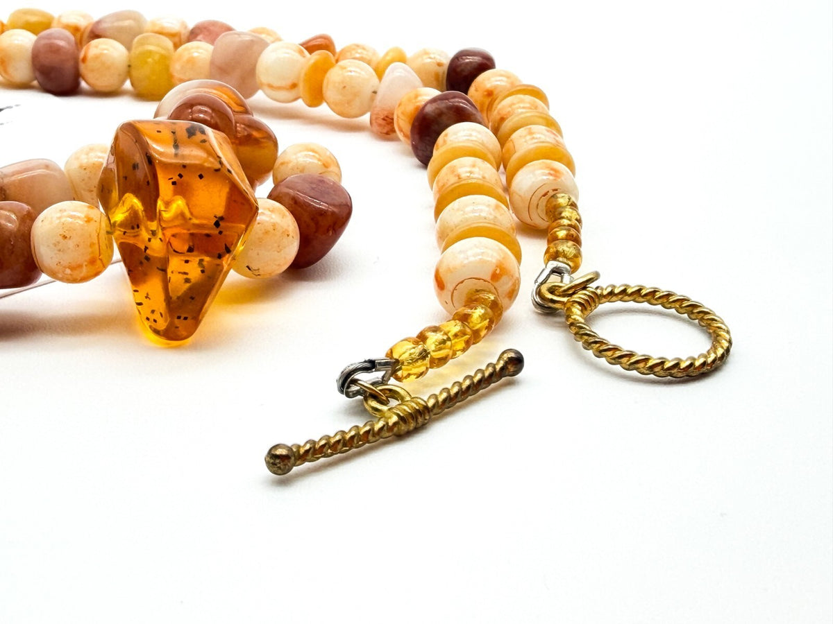 Agate & Faux & Amber Acrylic Beaded Necklace Gold Tone Toggle 25.5”