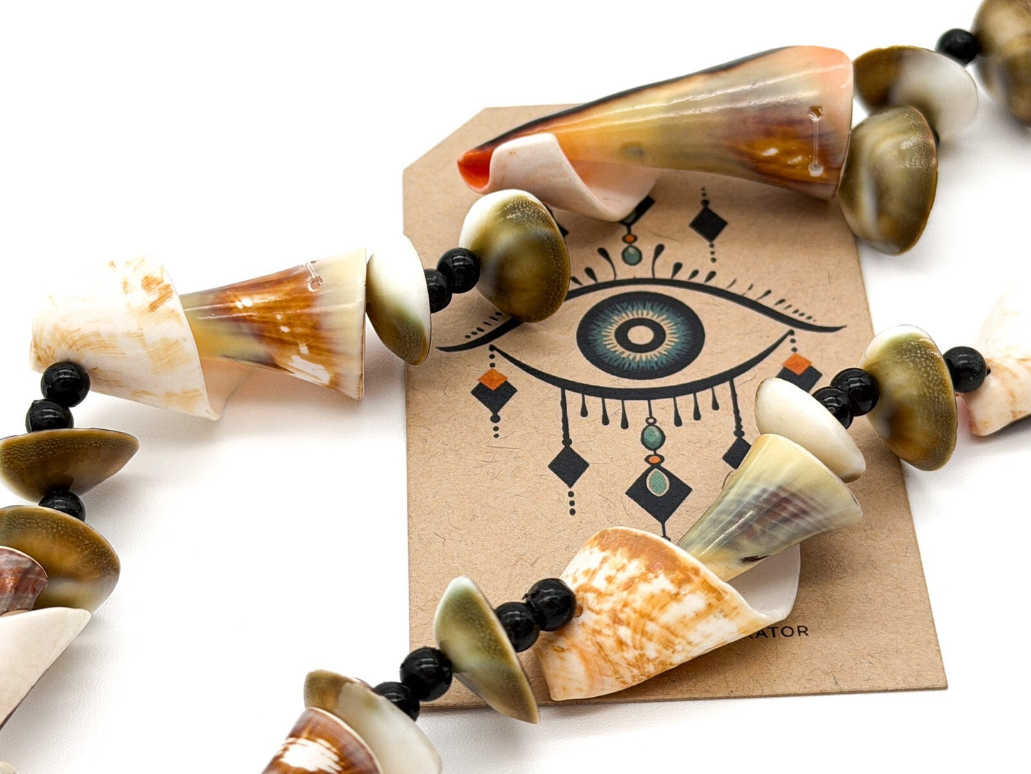 Vintage Conch Shell Necklace Graduated Spiral Shell Bead Strand Coastal Boho