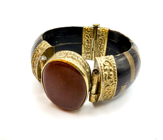 Vintage Horn, Brass and Agate Cuff, appx 18.5cm - red stone, gemstone, hinged