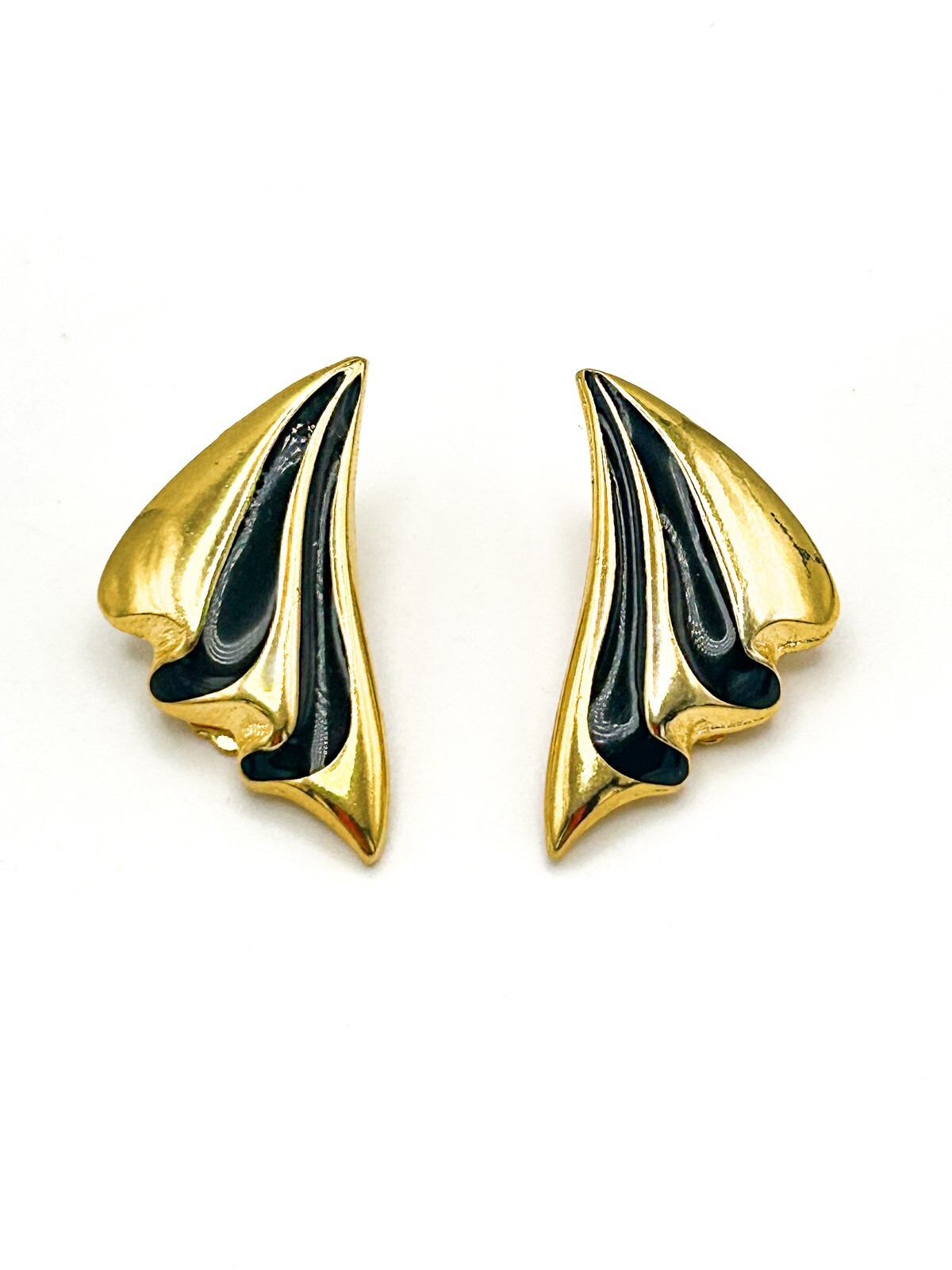 Gorgeous Signed Patent Vintage Gold Tone & Black Enamel Clip On Earrings