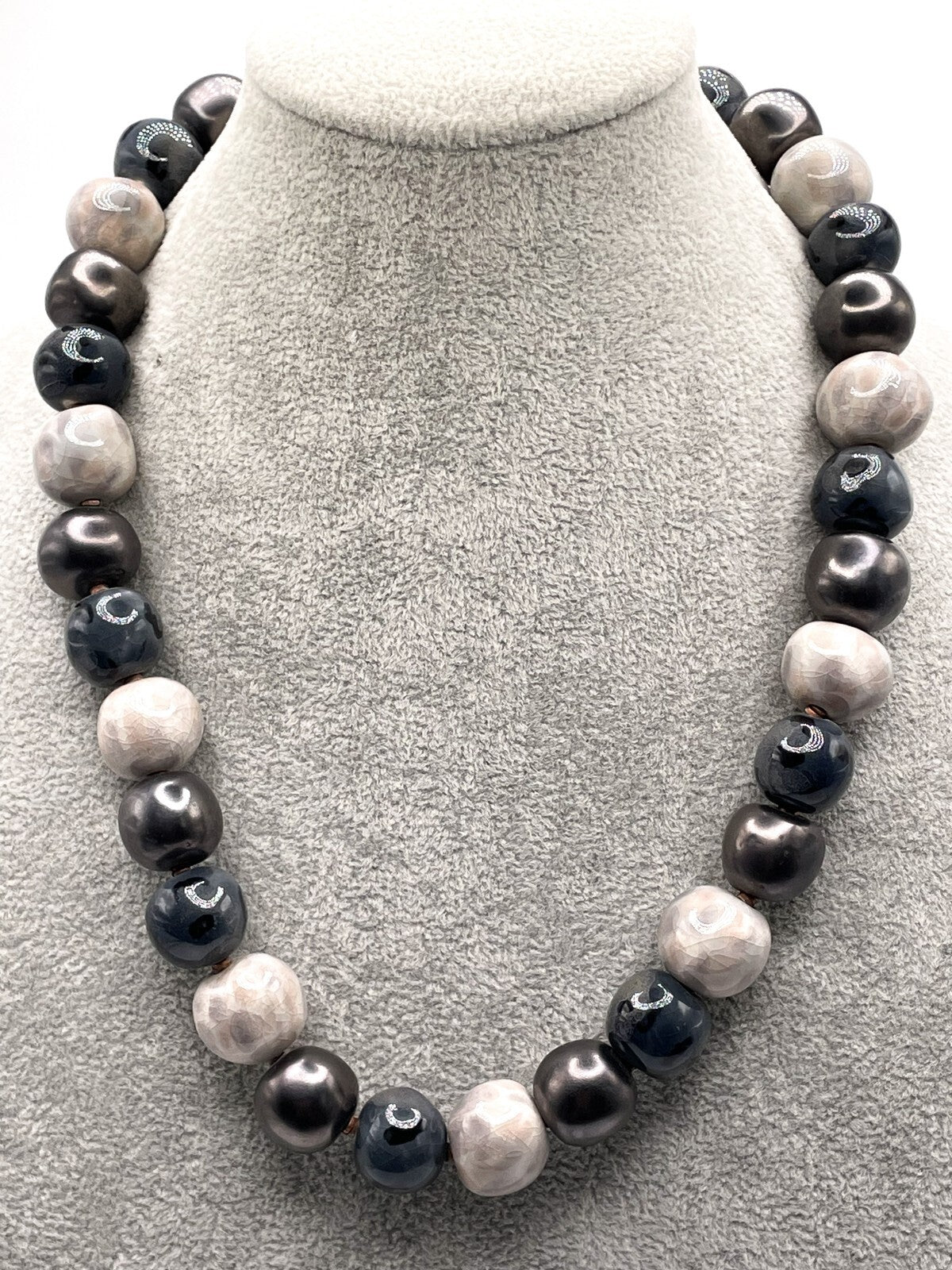 Pinky-Grey Ceramic and Acrylic Vintage Beaded Necklace